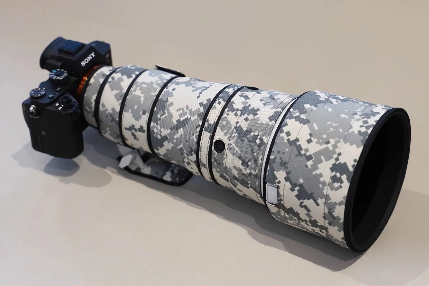 ROLANPRO Waterproof Lens Coat for Sony FE 300mm F2.8 GM OSS Lens Protective Sleeve Guns Case for Sony 300 Lens Cover 300mm UCP waterproof China Mainland